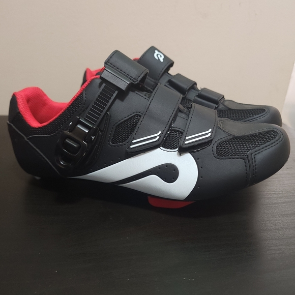 Peloton Snap in Cycling Shoes - Picture 1 of 6
